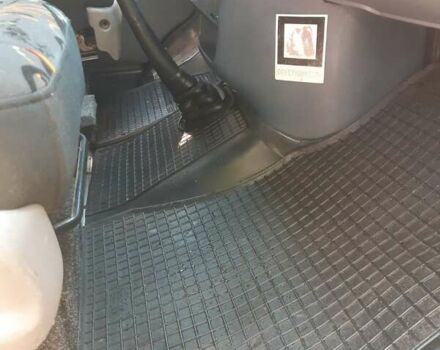 Черный Мерседес Sprinter, объемом двигателя 2.9 л и пробегом 100 тыс. км за 7200 $, фото 2 на Automoto.ua