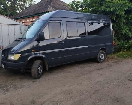 Черный Мерседес Sprinter, объемом двигателя 2.9 л и пробегом 600 тыс. км за 6500 $, фото 2 на Automoto.ua