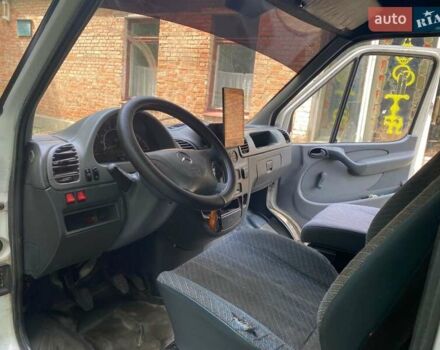 Черный Мерседес Sprinter, объемом двигателя 2.3 л и пробегом 280 тыс. км за 9500 $, фото 7 на Automoto.ua