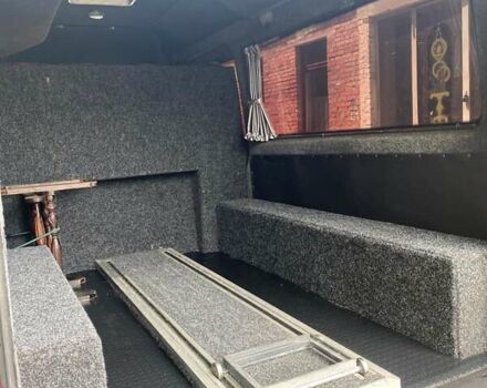 Черный Мерседес Sprinter, объемом двигателя 2.3 л и пробегом 280 тыс. км за 9500 $, фото 4 на Automoto.ua