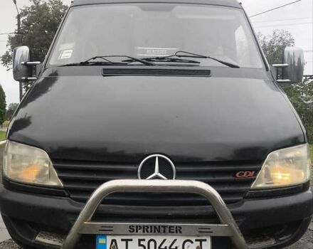 Черный Мерседес Sprinter, объемом двигателя 2.9 л и пробегом 885 тыс. км за 7600 $, фото 3 на Automoto.ua