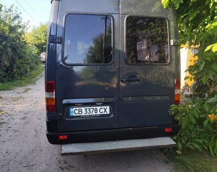 Черный Мерседес Sprinter, объемом двигателя 2.9 л и пробегом 600 тыс. км за 6500 $, фото 4 на Automoto.ua