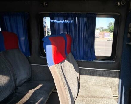 Черный Мерседес Sprinter, объемом двигателя 2.9 л и пробегом 230 тыс. км за 6500 $, фото 3 на Automoto.ua