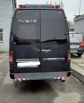 Чорний Мерседес Sprinter, об'ємом двигуна 2.1 л та пробігом 600 тис. км за 9500 $, фото 2 на Automoto.ua