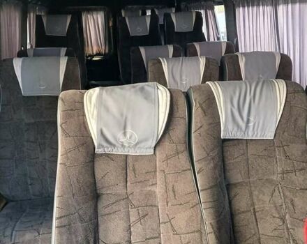 Чорний Мерседес Sprinter, об'ємом двигуна 2.1 л та пробігом 600 тис. км за 9500 $, фото 5 на Automoto.ua