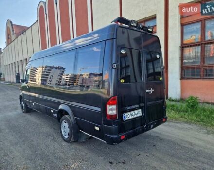 Черный Мерседес Sprinter, объемом двигателя 2.7 л и пробегом 440 тыс. км за 12550 $, фото 3 на Automoto.ua