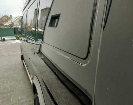 Черный Мерседес Sprinter, объемом двигателя 2.7 л и пробегом 450 тыс. км за 18000 $, фото 45 на Automoto.ua