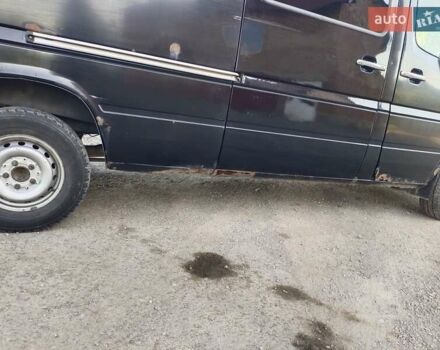 Черный Мерседес Sprinter, объемом двигателя 0 л и пробегом 590 тыс. км за 6800 $, фото 13 на Automoto.ua