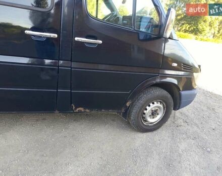 Черный Мерседес Sprinter, объемом двигателя 0 л и пробегом 590 тыс. км за 6800 $, фото 2 на Automoto.ua