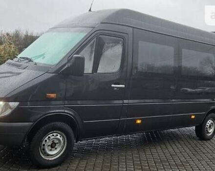 Черный Мерседес Sprinter, объемом двигателя 2.69 л и пробегом 610 тыс. км за 13500 $, фото 16 на Automoto.ua