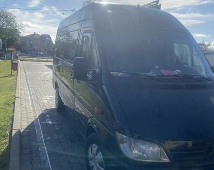 Черный Мерседес Sprinter, объемом двигателя 0 л и пробегом 990 тыс. км за 8000 $, фото 3 на Automoto.ua