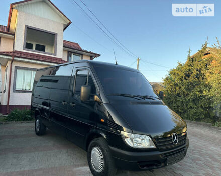 Чорний Мерседес Sprinter, об'ємом двигуна 2.15 л та пробігом 290 тис. км за 7999 $, фото 28 на Automoto.ua