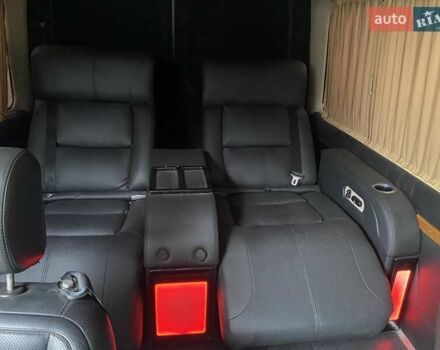 Черный Мерседес Sprinter, объемом двигателя 2.15 л и пробегом 456 тыс. км за 10900 $, фото 8 на Automoto.ua