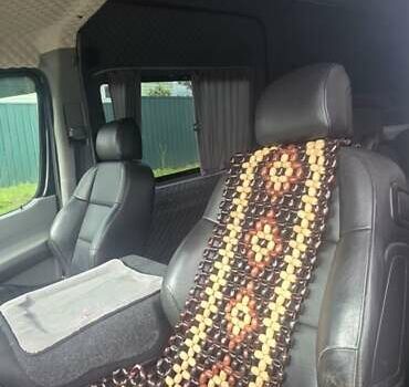 Черный Мерседес Sprinter, объемом двигателя 0 л и пробегом 240 тыс. км за 17900 $, фото 12 на Automoto.ua