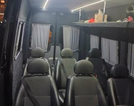 Черный Мерседес Sprinter, объемом двигателя 3.2 л и пробегом 700 тыс. км за 11500 $, фото 1 на Automoto.ua