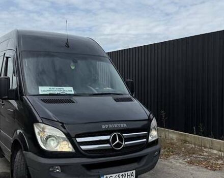 Черный Мерседес Sprinter, объемом двигателя 2.99 л и пробегом 273 тыс. км за 35000 $, фото 5 на Automoto.ua
