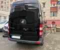 Черный Мерседес Sprinter, объемом двигателя 3.2 л и пробегом 700 тыс. км за 11500 $, фото 3 на Automoto.ua