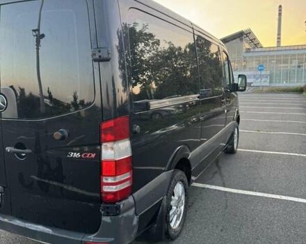 Черный Мерседес Sprinter, объемом двигателя 2.2 л и пробегом 610 тыс. км за 15900 $, фото 1 на Automoto.ua