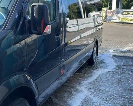 Черный Мерседес Sprinter, объемом двигателя 2.14 л и пробегом 450 тыс. км за 27999 $, фото 2 на Automoto.ua