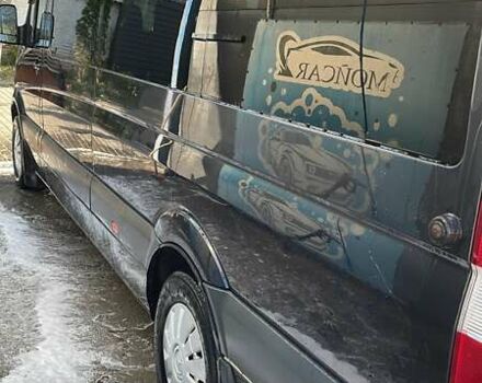 Черный Мерседес Sprinter, объемом двигателя 2.14 л и пробегом 450 тыс. км за 27999 $, фото 4 на Automoto.ua