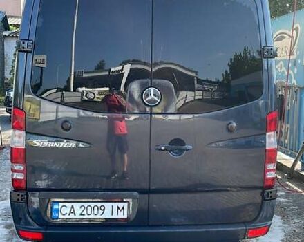 Черный Мерседес Sprinter, объемом двигателя 2.14 л и пробегом 450 тыс. км за 27999 $, фото 5 на Automoto.ua