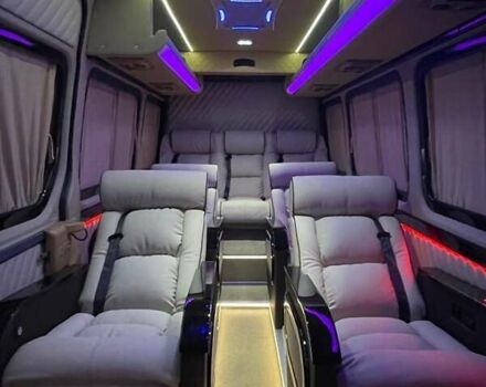 Черный Мерседес Sprinter, объемом двигателя 2.14 л и пробегом 450 тыс. км за 27999 $, фото 9 на Automoto.ua