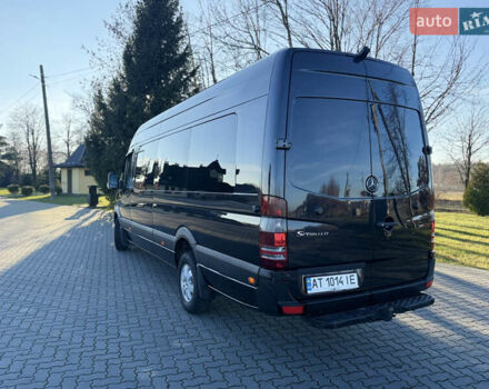 Черный Мерседес Sprinter, объемом двигателя 2.99 л и пробегом 222 тыс. км за 35000 $, фото 4 на Automoto.ua