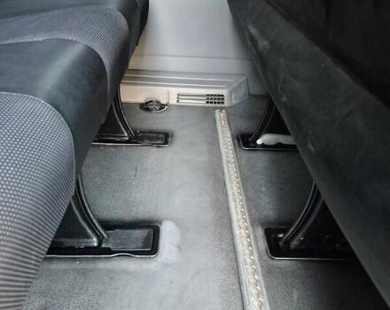 Чорний Мерседес Sprinter, об'ємом двигуна 2.2 л та пробігом 335 тис. км за 16750 $, фото 31 на Automoto.ua