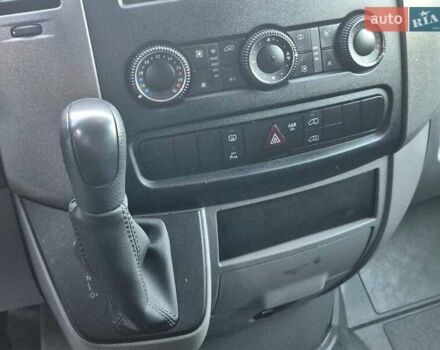 Чорний Мерседес Sprinter, об'ємом двигуна 2.2 л та пробігом 335 тис. км за 16750 $, фото 22 на Automoto.ua