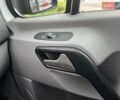 Чорний Мерседес Sprinter, об'ємом двигуна 2.14 л та пробігом 260 тис. км за 11500 $, фото 57 на Automoto.ua