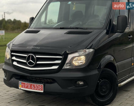 Черный Мерседес Sprinter, объемом двигателя 2.2 л и пробегом 421 тыс. км за 19999 $, фото 1 на Automoto.ua