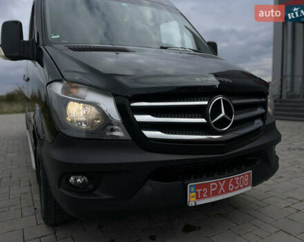 Черный Мерседес Sprinter, объемом двигателя 2.2 л и пробегом 421 тыс. км за 19999 $, фото 12 на Automoto.ua