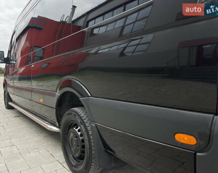 Черный Мерседес Sprinter, объемом двигателя 2.2 л и пробегом 421 тыс. км за 19999 $, фото 26 на Automoto.ua