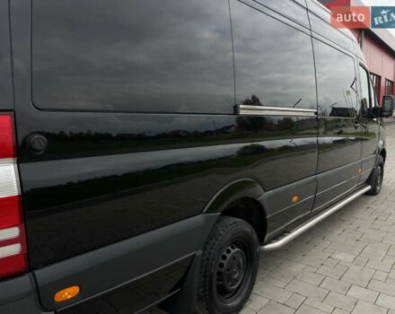 Черный Мерседес Sprinter, объемом двигателя 2.2 л и пробегом 421 тыс. км за 19999 $, фото 20 на Automoto.ua