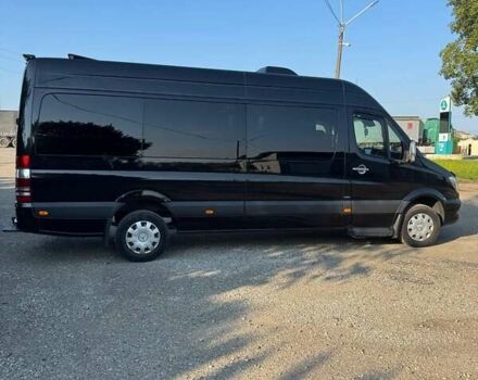 Черный Мерседес Sprinter, объемом двигателя 3 л и пробегом 943 тыс. км за 27500 $, фото 4 на Automoto.ua