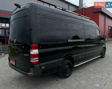Черный Мерседес Sprinter, объемом двигателя 2.2 л и пробегом 421 тыс. км за 19999 $, фото 49 на Automoto.ua