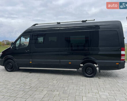 Черный Мерседес Sprinter, объемом двигателя 2.2 л и пробегом 421 тыс. км за 19999 $, фото 36 на Automoto.ua