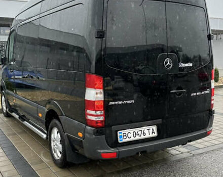 Черный Мерседес Sprinter, объемом двигателя 2.2 л и пробегом 710 тыс. км за 29900 $, фото 4 на Automoto.ua