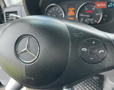 Чорний Мерседес Sprinter, об'ємом двигуна 2.2 л та пробігом 421 тис. км за 19550 $, фото 76 на Automoto.ua