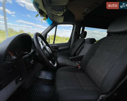 Чорний Мерседес Sprinter, об'ємом двигуна 2.2 л та пробігом 421 тис. км за 19550 $, фото 46 на Automoto.ua