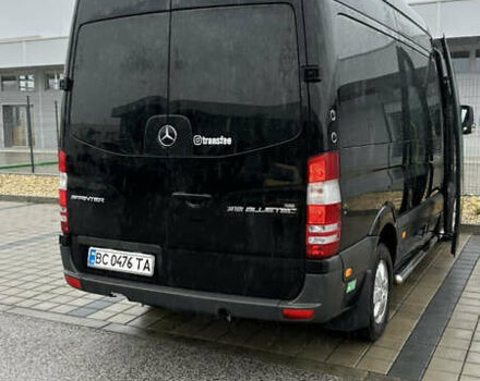 Черный Мерседес Sprinter, объемом двигателя 2.2 л и пробегом 710 тыс. км за 29900 $, фото 5 на Automoto.ua
