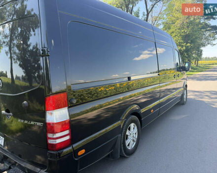 Черный Мерседес Sprinter, объемом двигателя 0 л и пробегом 403 тыс. км за 27700 $, фото 4 на Automoto.ua