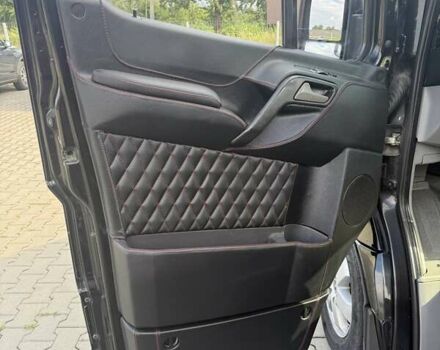 Черный Мерседес Sprinter, объемом двигателя 3 л и пробегом 693 тыс. км за 28900 $, фото 14 на Automoto.ua