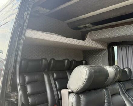 Черный Мерседес Sprinter, объемом двигателя 3 л и пробегом 693 тыс. км за 28900 $, фото 24 на Automoto.ua