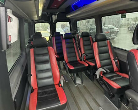 Черный Мерседес Sprinter, объемом двигателя 2.2 л и пробегом 710 тыс. км за 29900 $, фото 6 на Automoto.ua