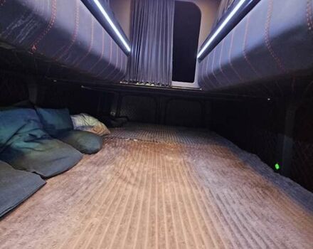 Черный Мерседес Sprinter, объемом двигателя 2.99 л и пробегом 732 тыс. км за 41500 $, фото 11 на Automoto.ua