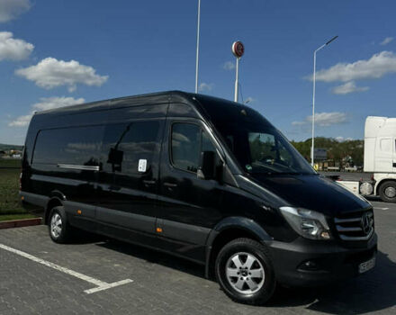 Черный Мерседес Sprinter, объемом двигателя 0 л и пробегом 160 тыс. км за 34201 $, фото 12 на Automoto.ua