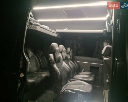 Черный Мерседес Sprinter, объемом двигателя 3 л и пробегом 492 тыс. км за 34000 $, фото 10 на Automoto.ua