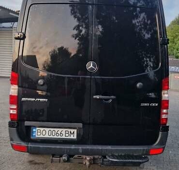 Черный Мерседес Sprinter, объемом двигателя 2.2 л и пробегом 334 тыс. км за 32199 $, фото 5 на Automoto.ua