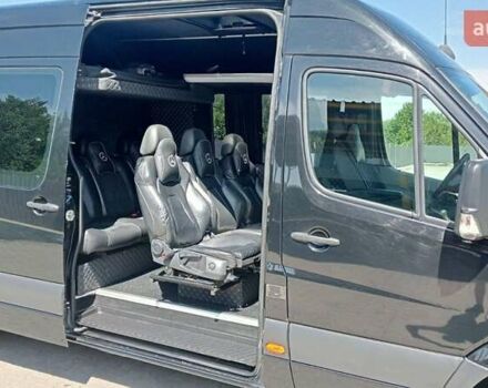 Черный Мерседес Sprinter, объемом двигателя 3 л и пробегом 492 тыс. км за 34000 $, фото 8 на Automoto.ua